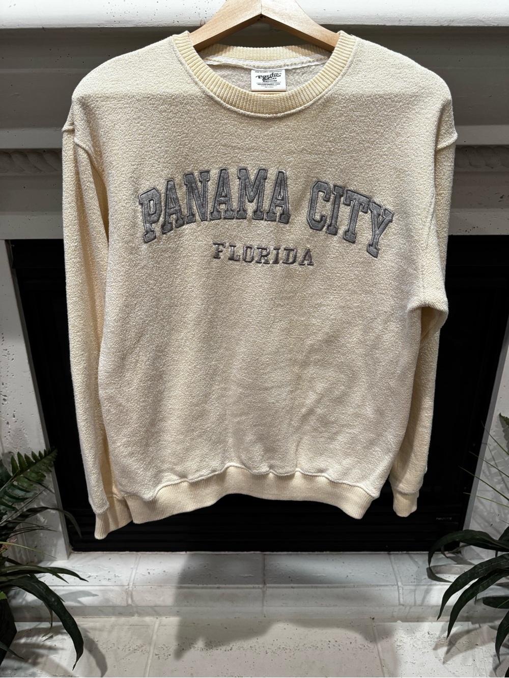 Recreation Light Yellow Cream Panama City Crewneck Sweater